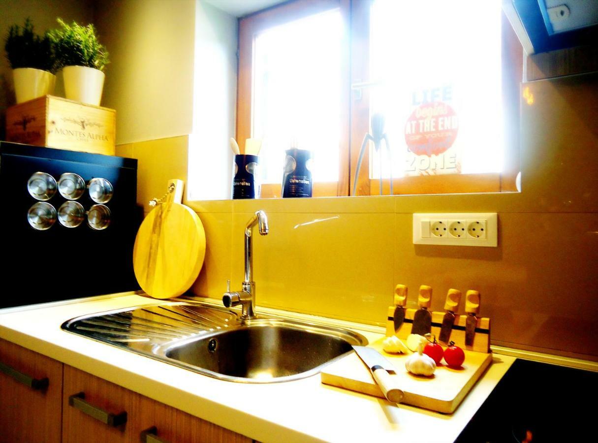 Apartman For 4 - Lovreta Makarska Ngoại thất bức ảnh