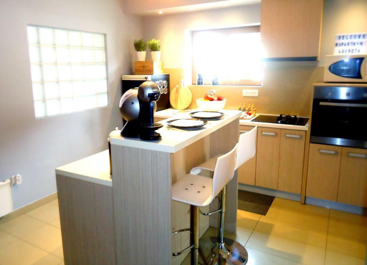 Apartman For 4 - Lovreta Makarska Ngoại thất bức ảnh