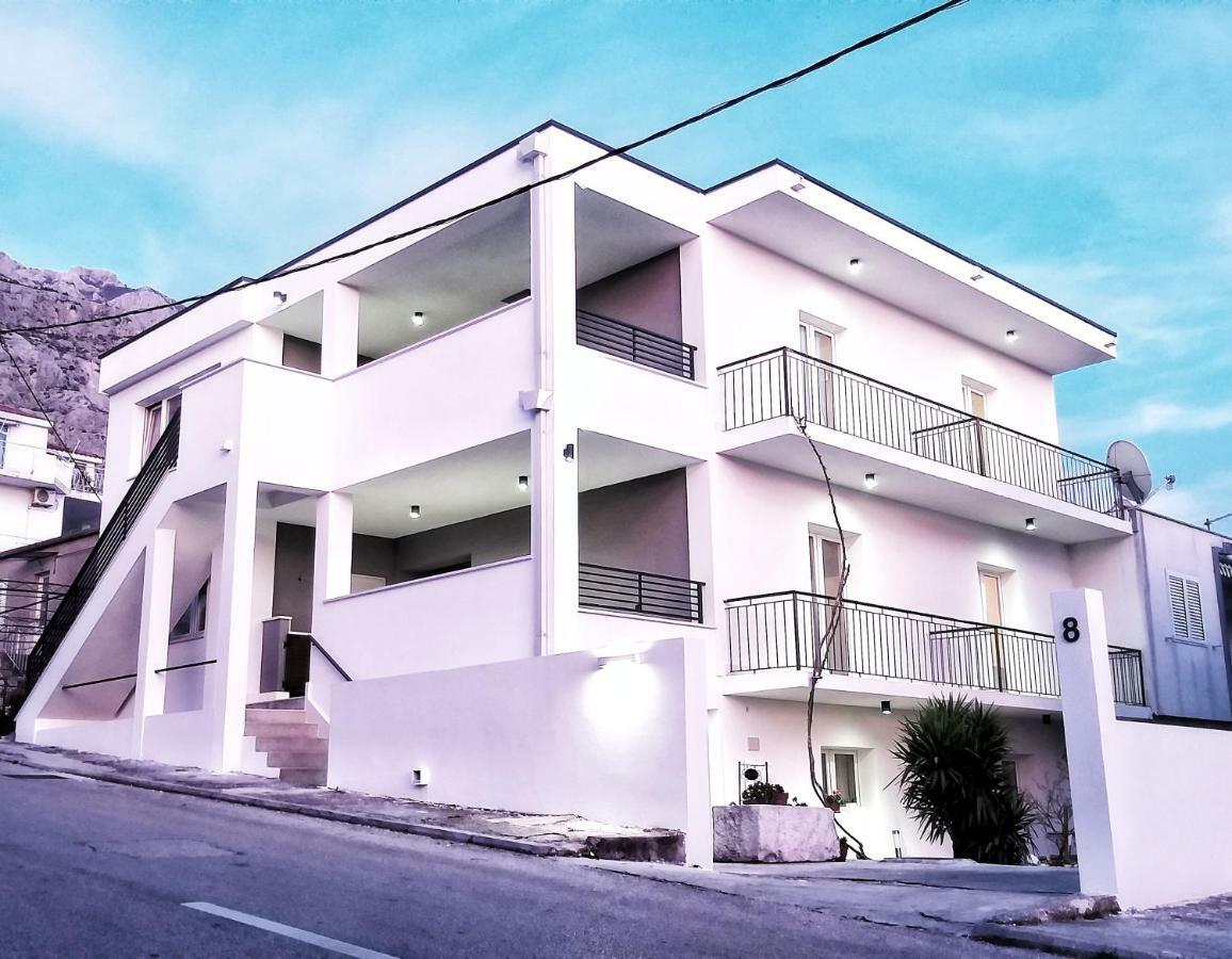 Apartman For 4 - Lovreta Makarska Ngoại thất bức ảnh